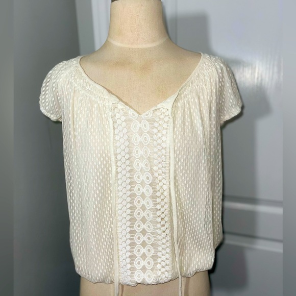 Max Studio Shirt Sleeve Cream Blouse - Picture 1 of 3
